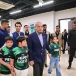 وزیراعظم شہباز شریف پی ایس ایل 11 فائنل دیکھنے قذافی اسٹیڈیم پہنچ گئے